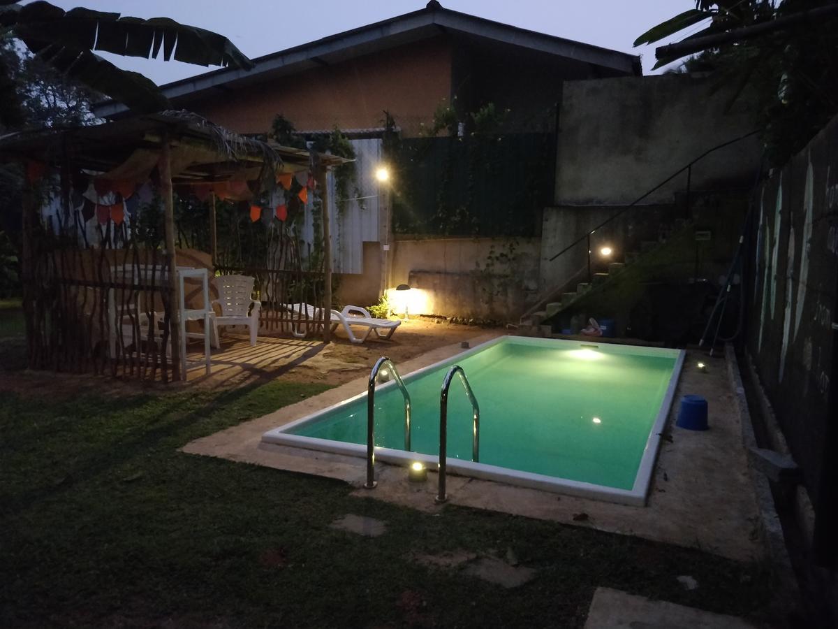 Anne'S Maisonnette Galle Exterior photo